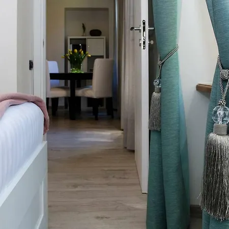 Joivy Cute 1-bedroom Flat Next To Όπως